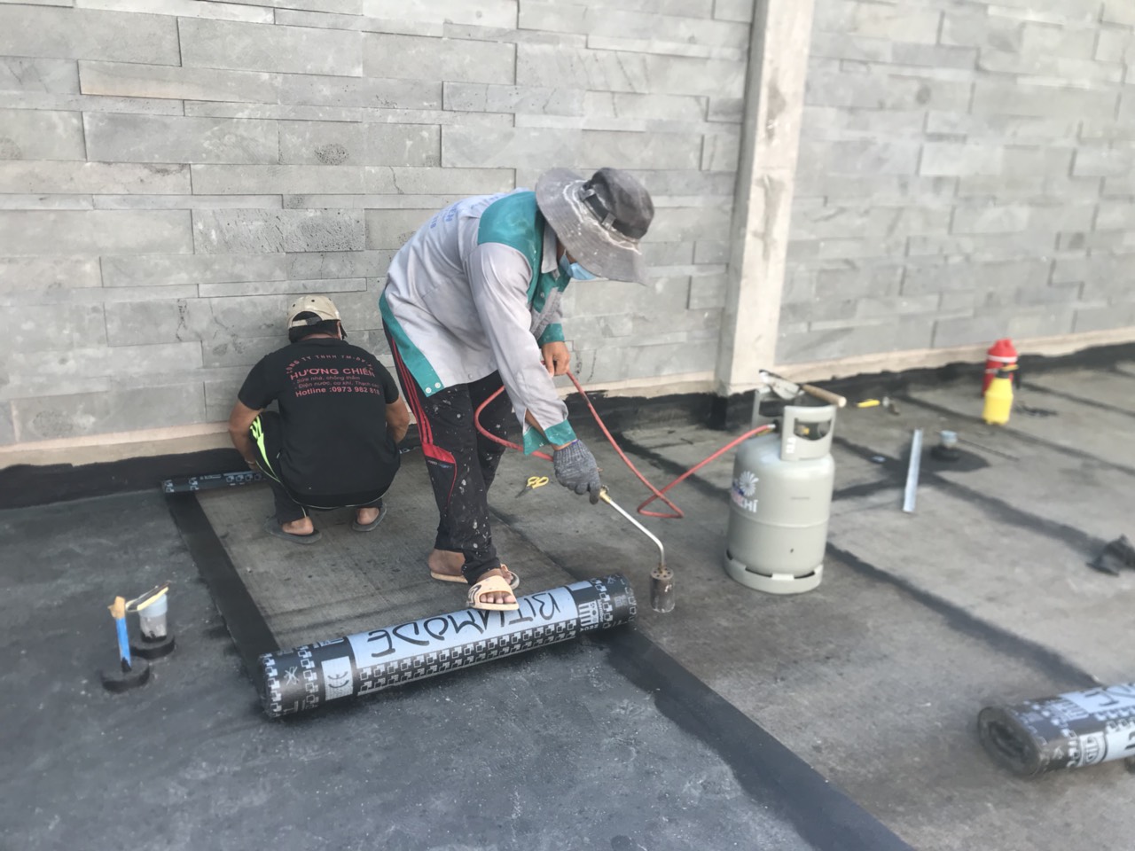 chống thấm sân thượng tại Quận 5